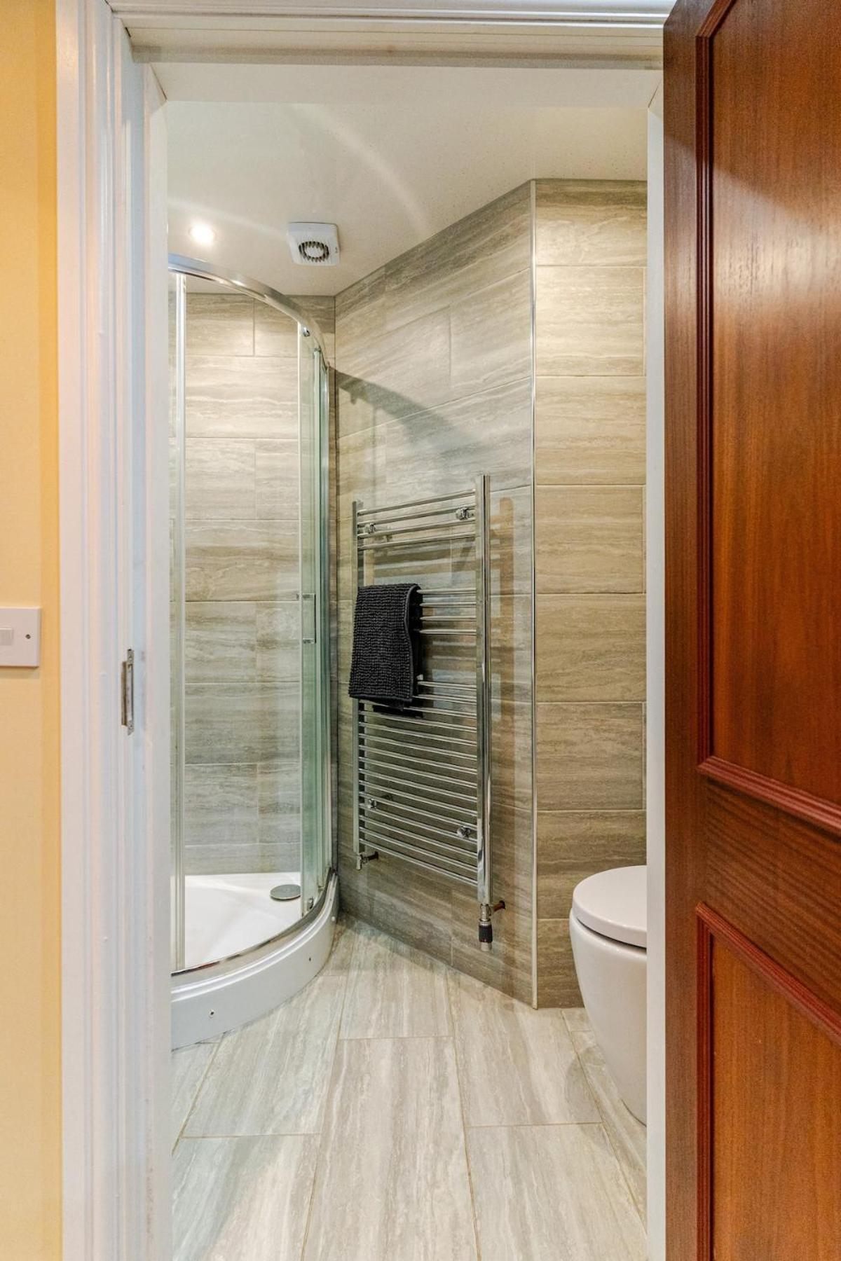 Cozy Flat In Walsall Town Centre Экстерьер фото
